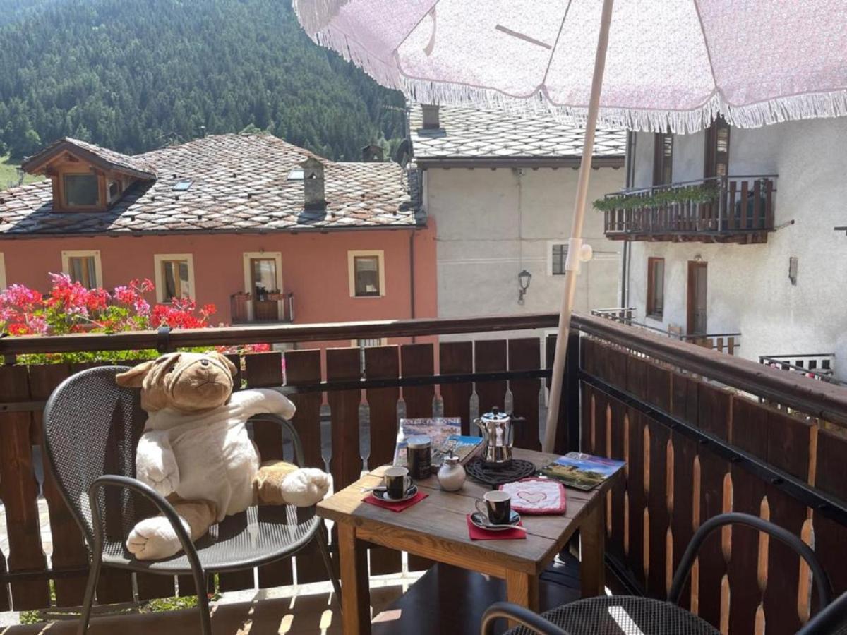 Maison Julie-Lungo La Via Francigena إتروبليس المظهر الخارجي الصورة