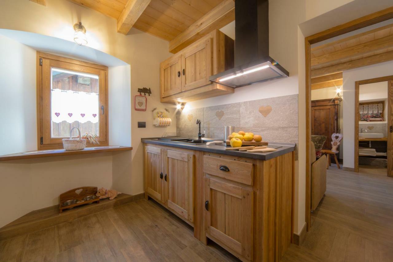 Maison Julie-Lungo La Via Francigena إتروبليس المظهر الخارجي الصورة